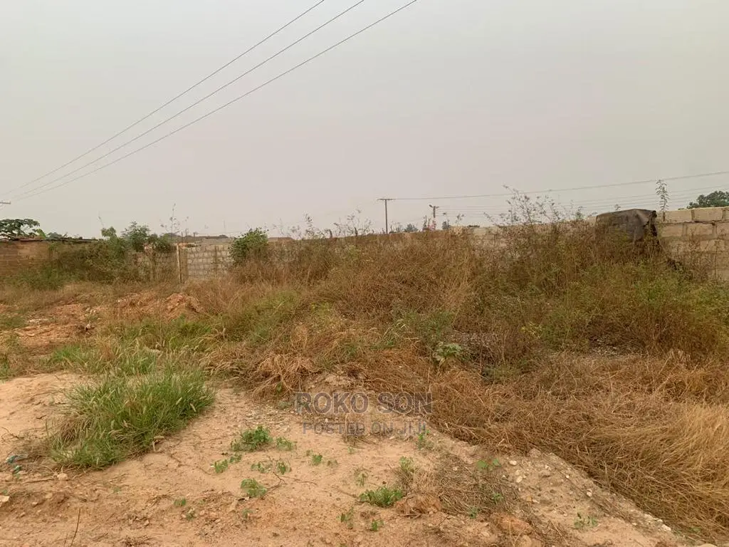 1 Acre Land at Lapaz-Achimota Main Road for Filling Ststion