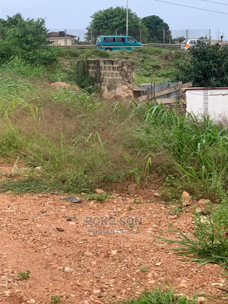 1 Acre Land at Lapaz-Achimota Main Road for Filling Ststion