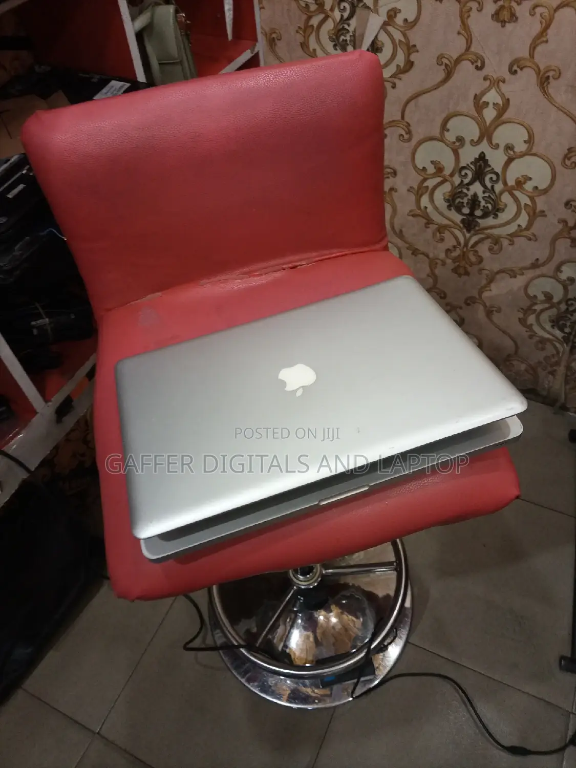 Laptop Apple MacBook Pro 2012 4GB Intel Core 2 Duo HDD 500GB