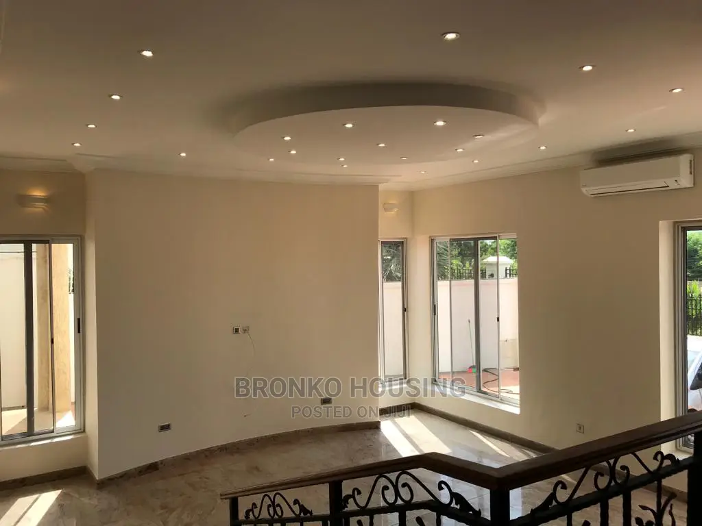 5bdrm House in Bronko Housing, Airport Residential Area for Rent