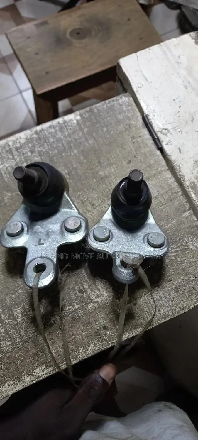 BALL JOINTS Pair for All Cars in Stock, New and Home Used