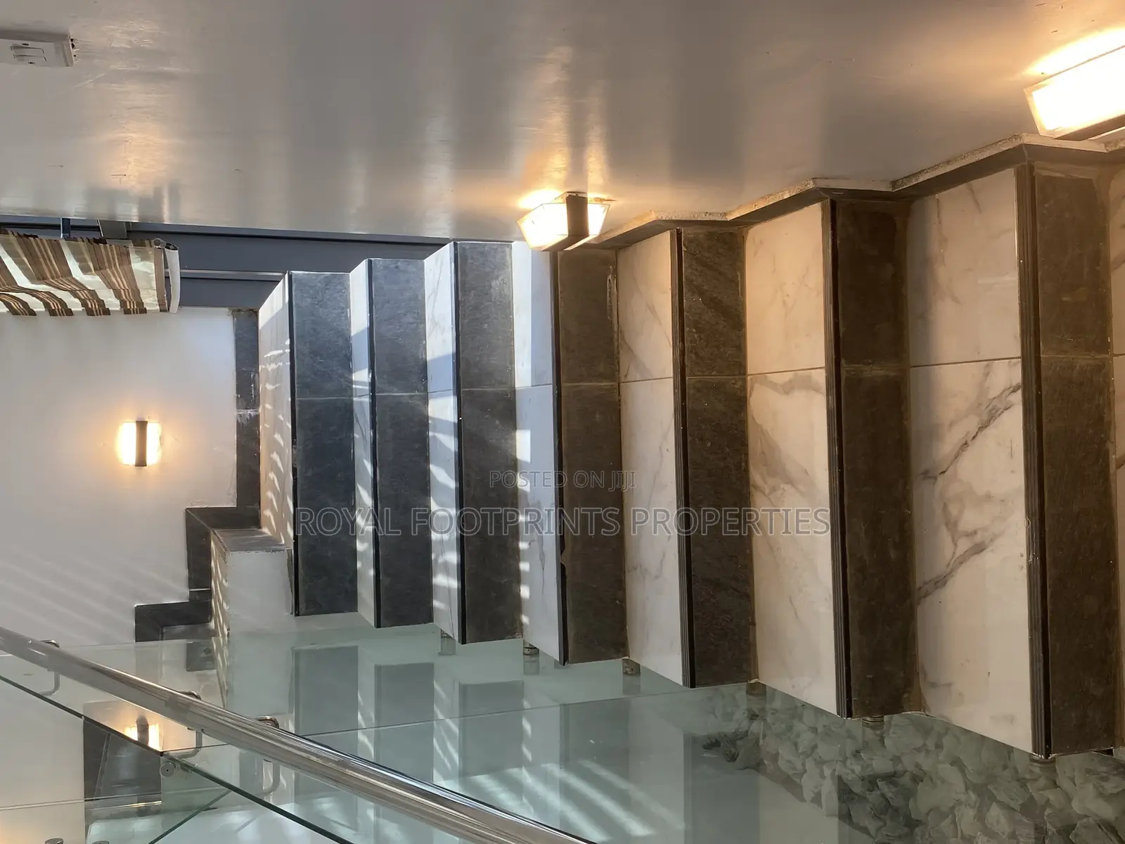 5bdrm House in Ashaley Botwe for sale