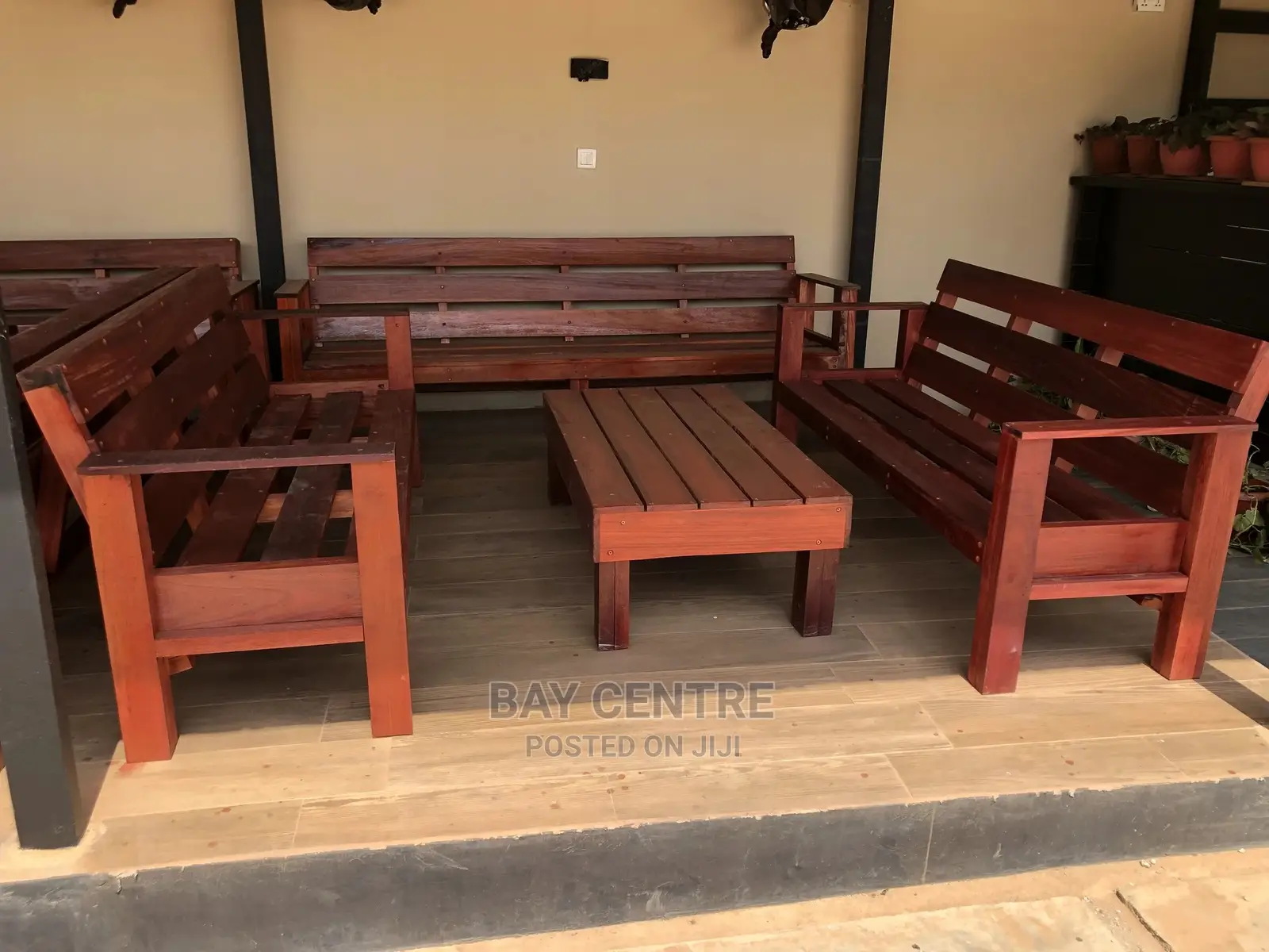 Outdoor Chairs Table