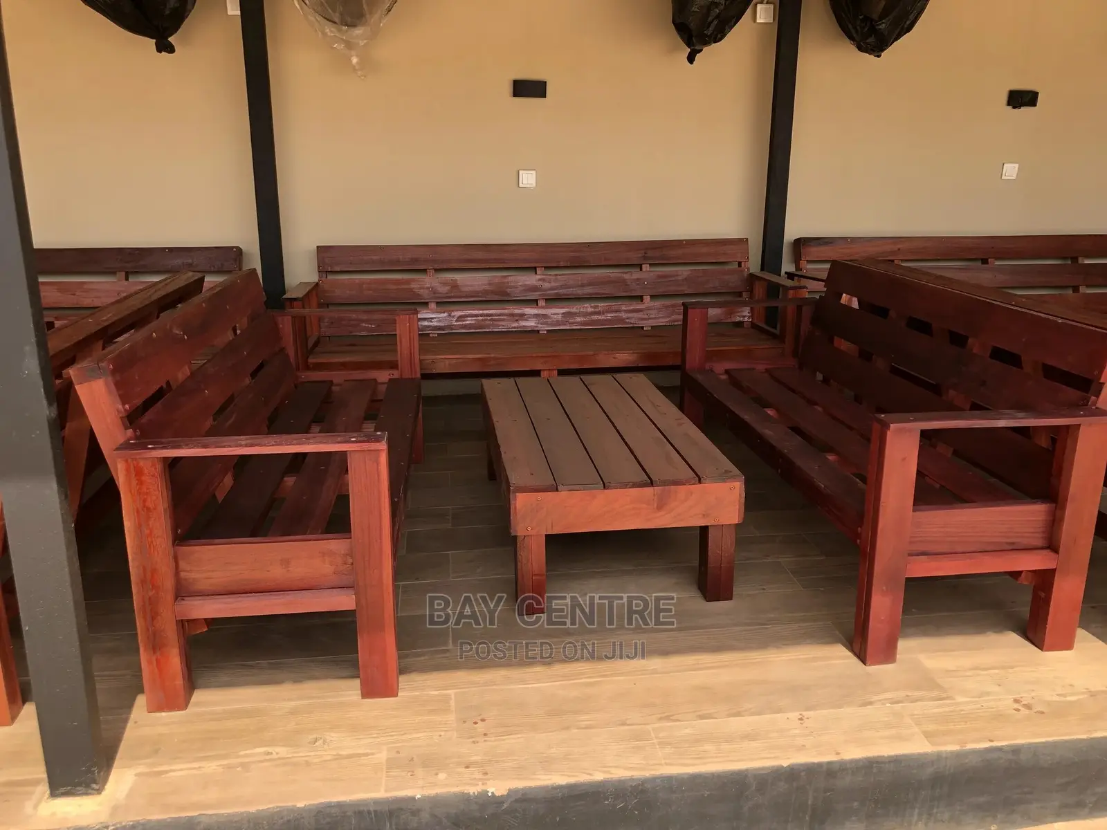 Outdoor Chairs Table