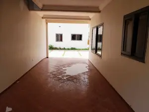 3bdrm Duplex in Dr Roko, Dworwulu for Sale