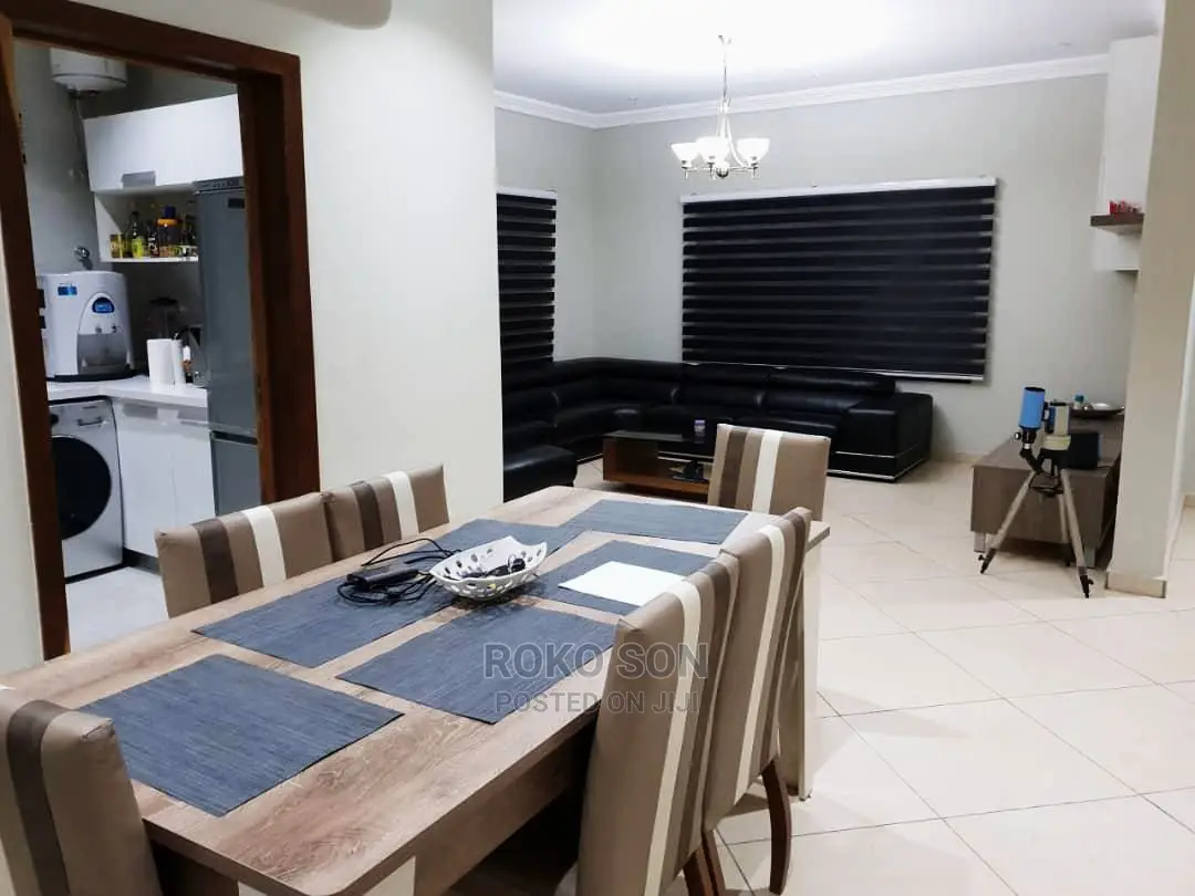 3bdrm Duplex in Dr Roko, Dworwulu for Sale