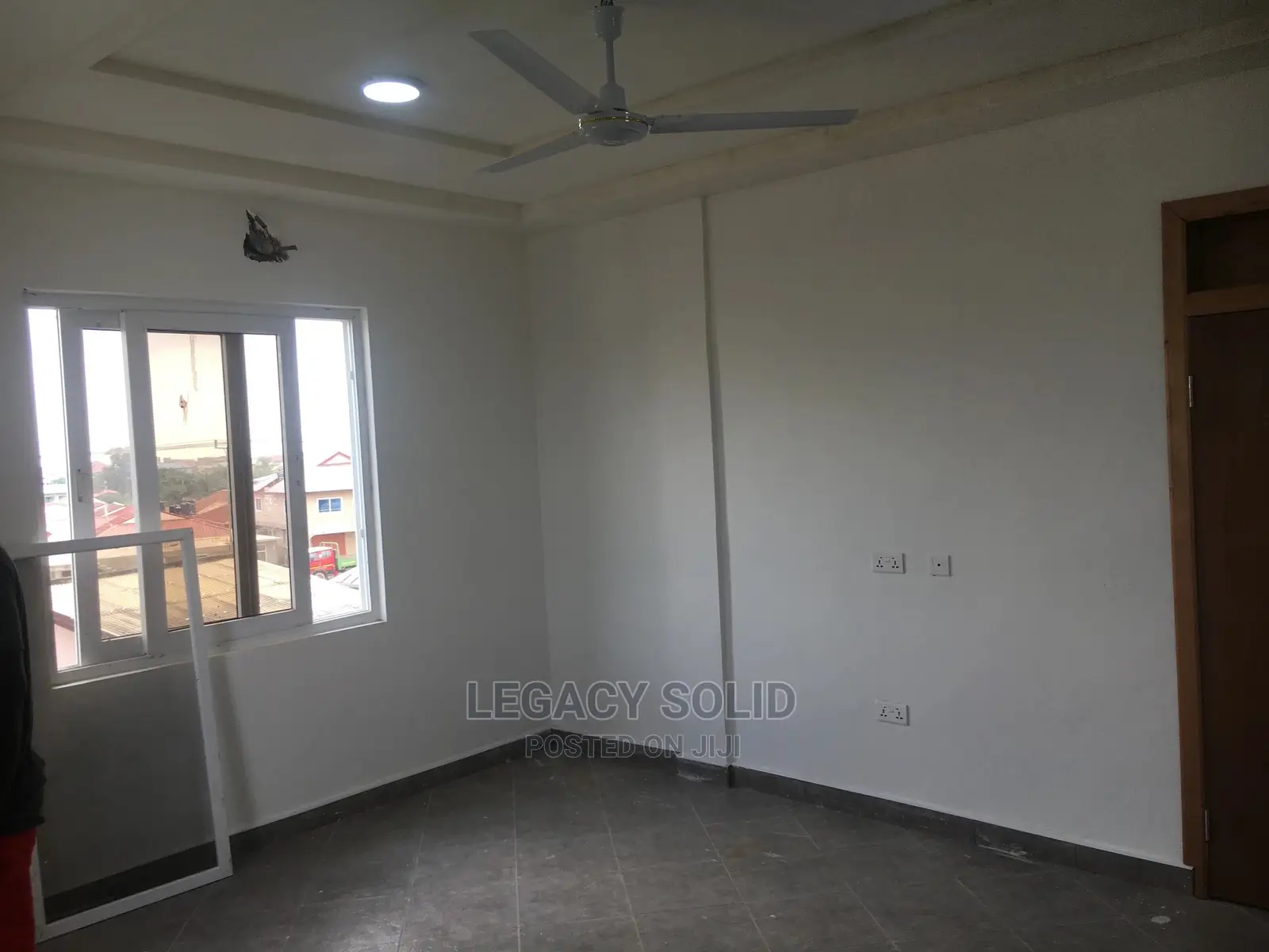 1bdrm Apartment in Legacy Consult, Spintex for rent