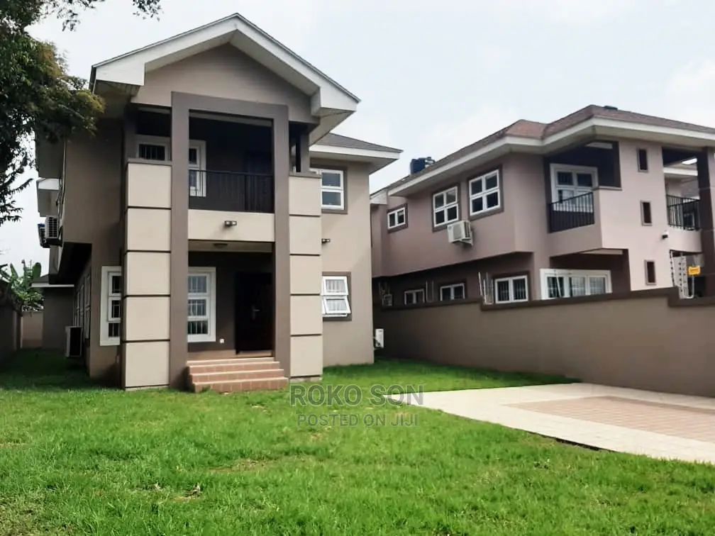 5bdrm Duplex in Dr Roko, East Legon for sale