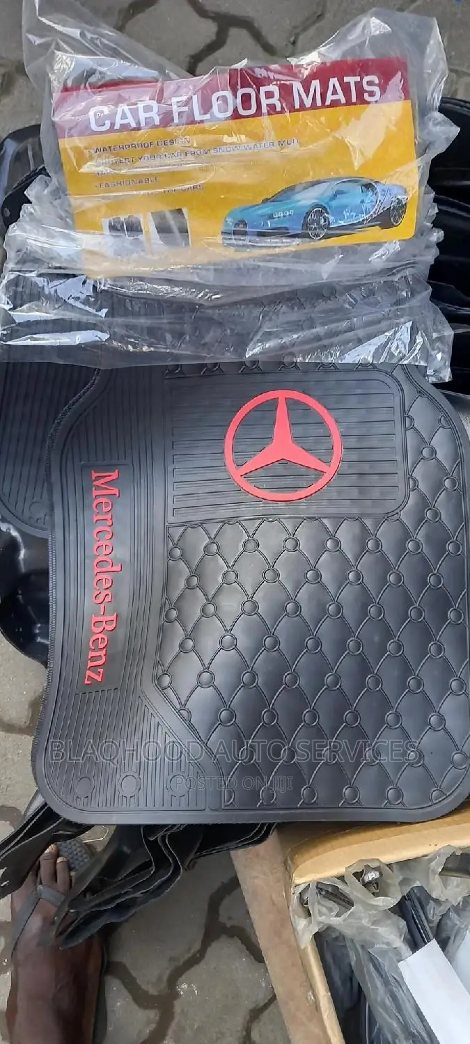 Mercedes Benz W204/W205 C220/C250/C300 Cla/GLK Floor Mat