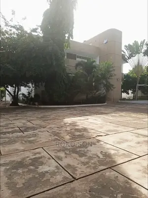 5bdrm Duplex in Dr Roko, Abelemkpe for rent