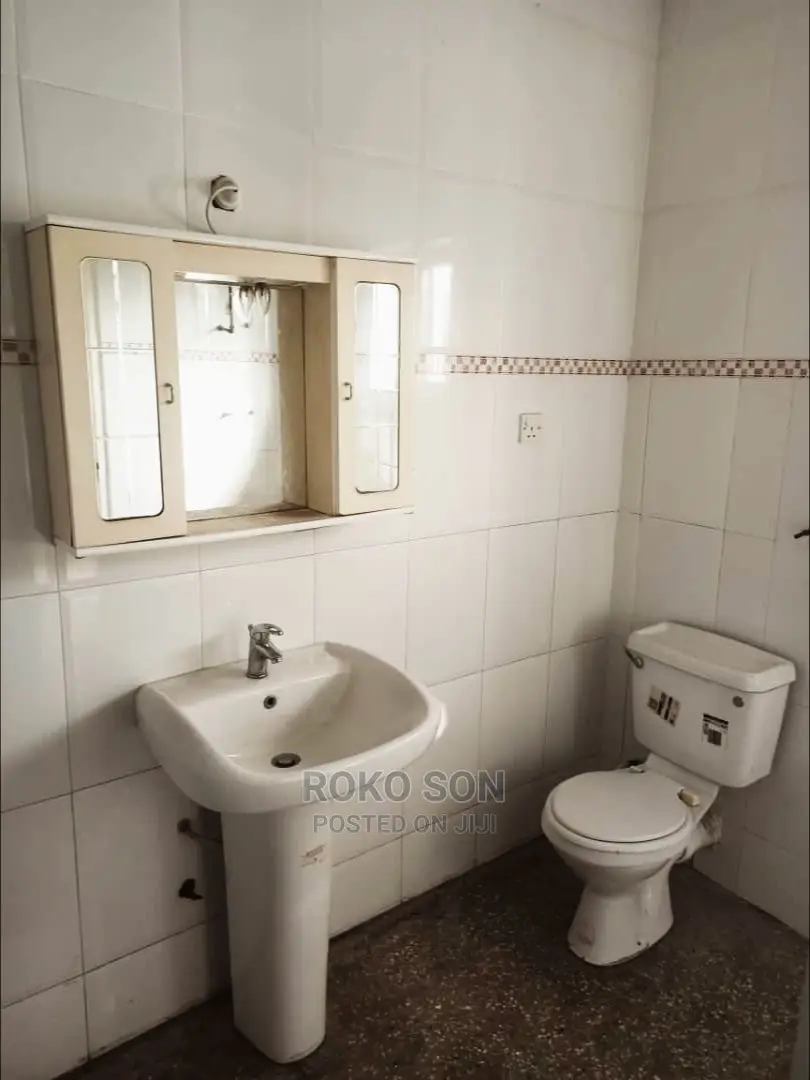 5bdrm Duplex in Dr Roko, Abelemkpe for rent
