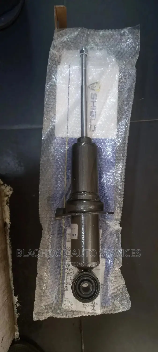 Nissan Navara/Pathfinder 2005-12 New Shock Absorbers Pair