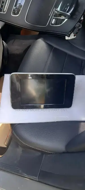 Benz C300 2014-19 Fullscreen Android Car System Available