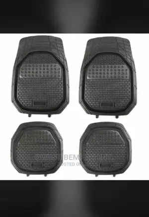 Shinny Black Floor Mat