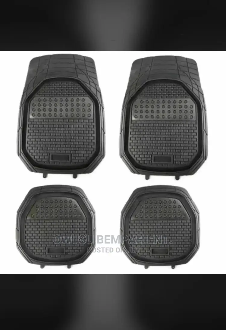 Shinny Black Floor Mat