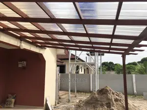 Pouch Extension Morden Pergola