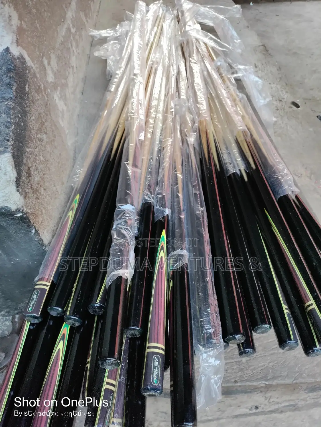 Snooker Sticks Available for Sale