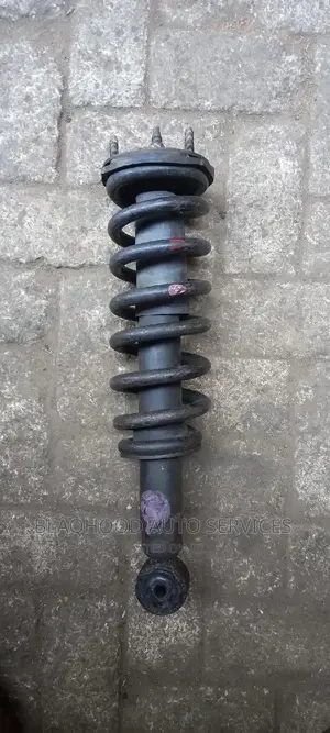 Tundra/Sequoia 2001-2007 Front SHOCK ABSORBER Pair in Stock
