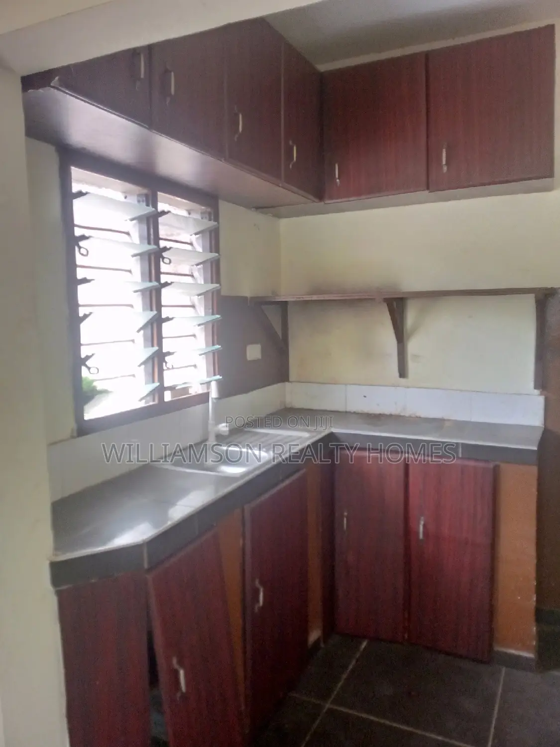 2bdrm House in Hfc Estate, Spintex for rent