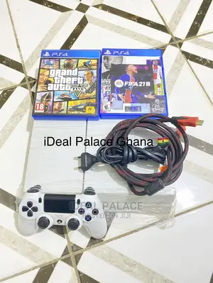 Ps4 Standard Limited White Edition