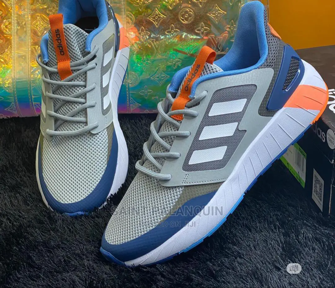 Adidas Cloudf