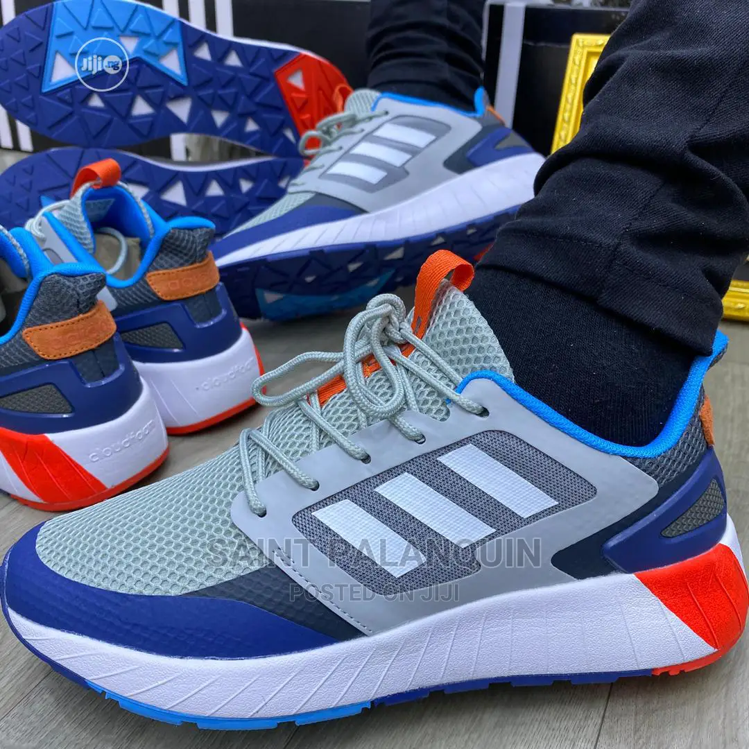 Adidas Cloudf