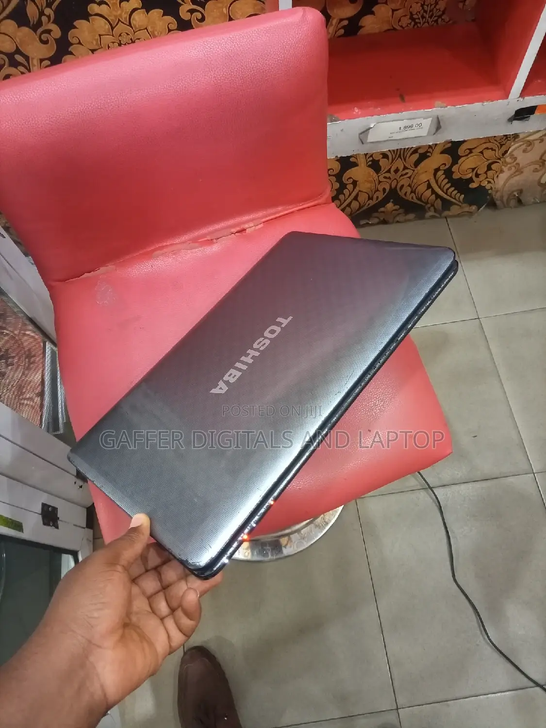 New Laptop Toshiba A30 4GB Intel Core I3 HDD 256GB
