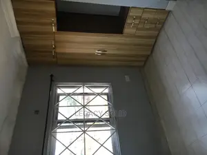 2bdrm Apartment in Legacy Consult, Ledzokuku-Krowor for rent