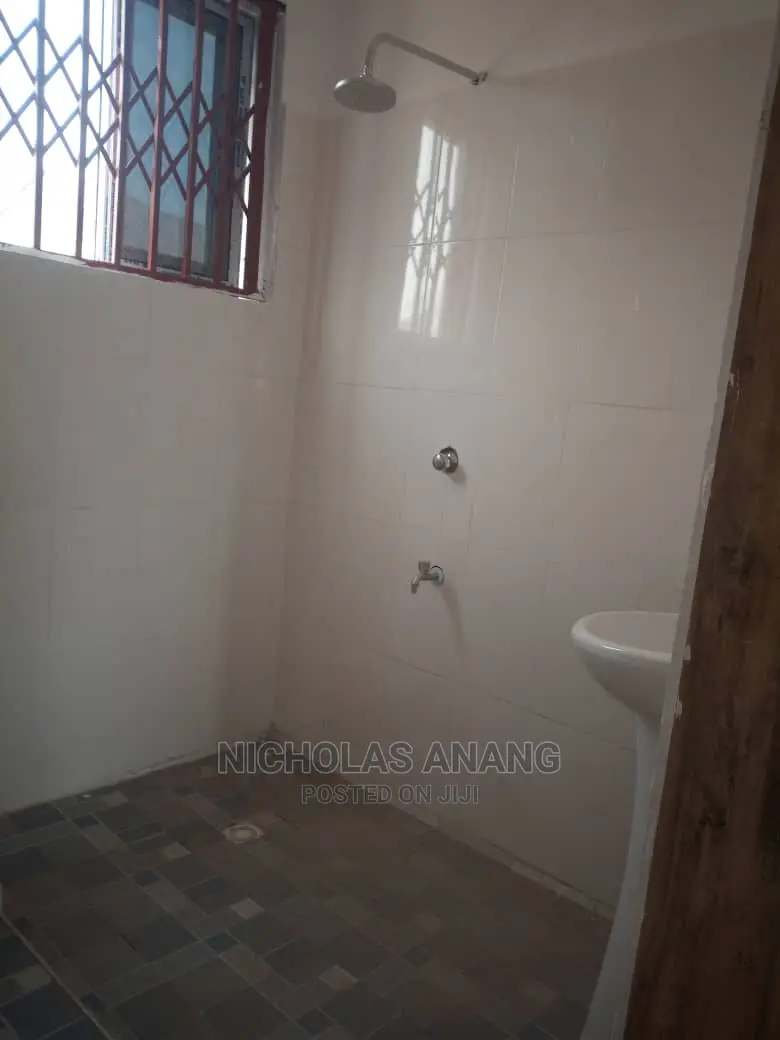 1bdrm Apartment in Lekma Hospital, New Town for rent