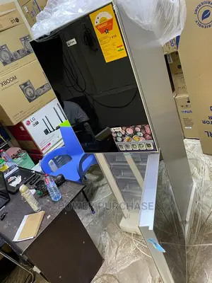 Photo - Latex Double Door Mirror Fridge by PEARL