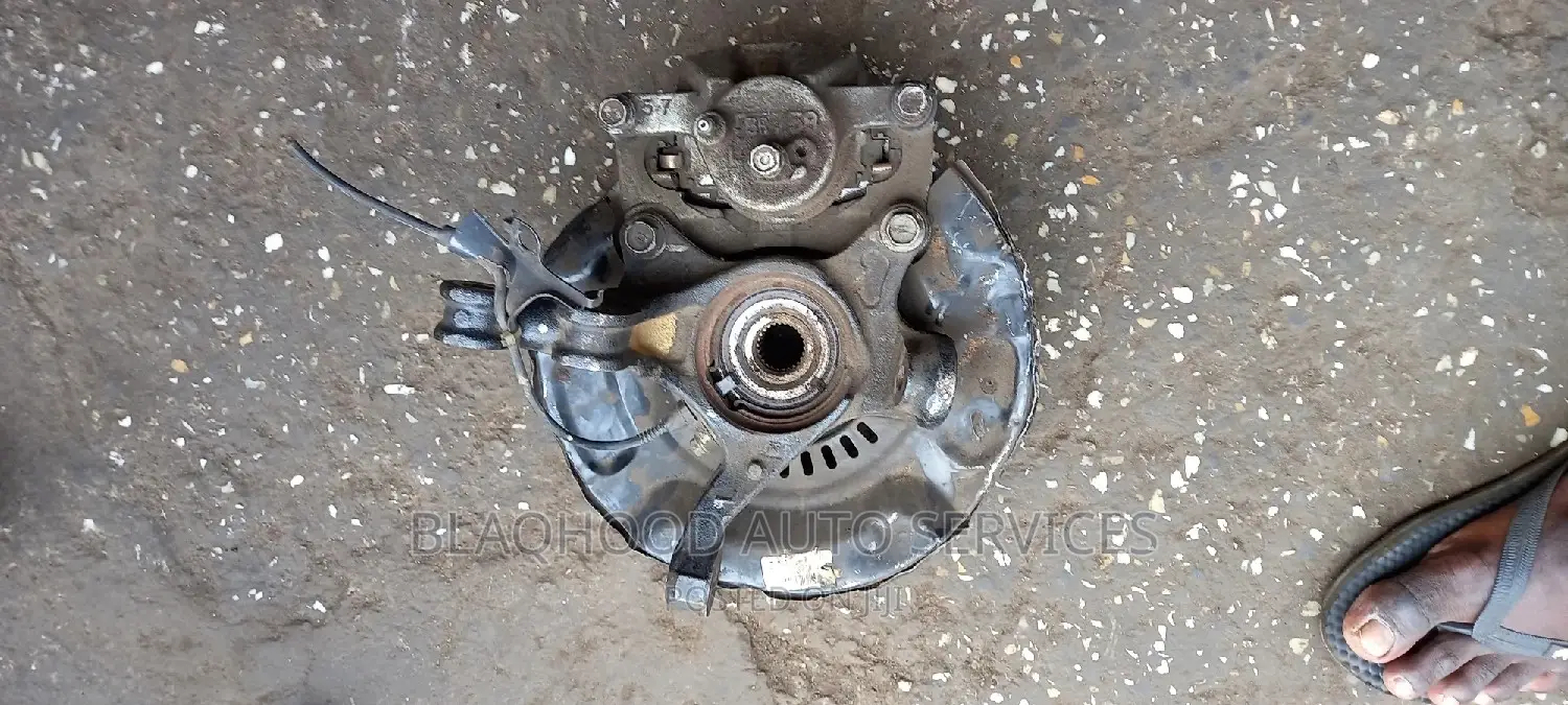 Toyota Yaris/Vitz 2008-2014 Front Wheel Hub Pair for Sale