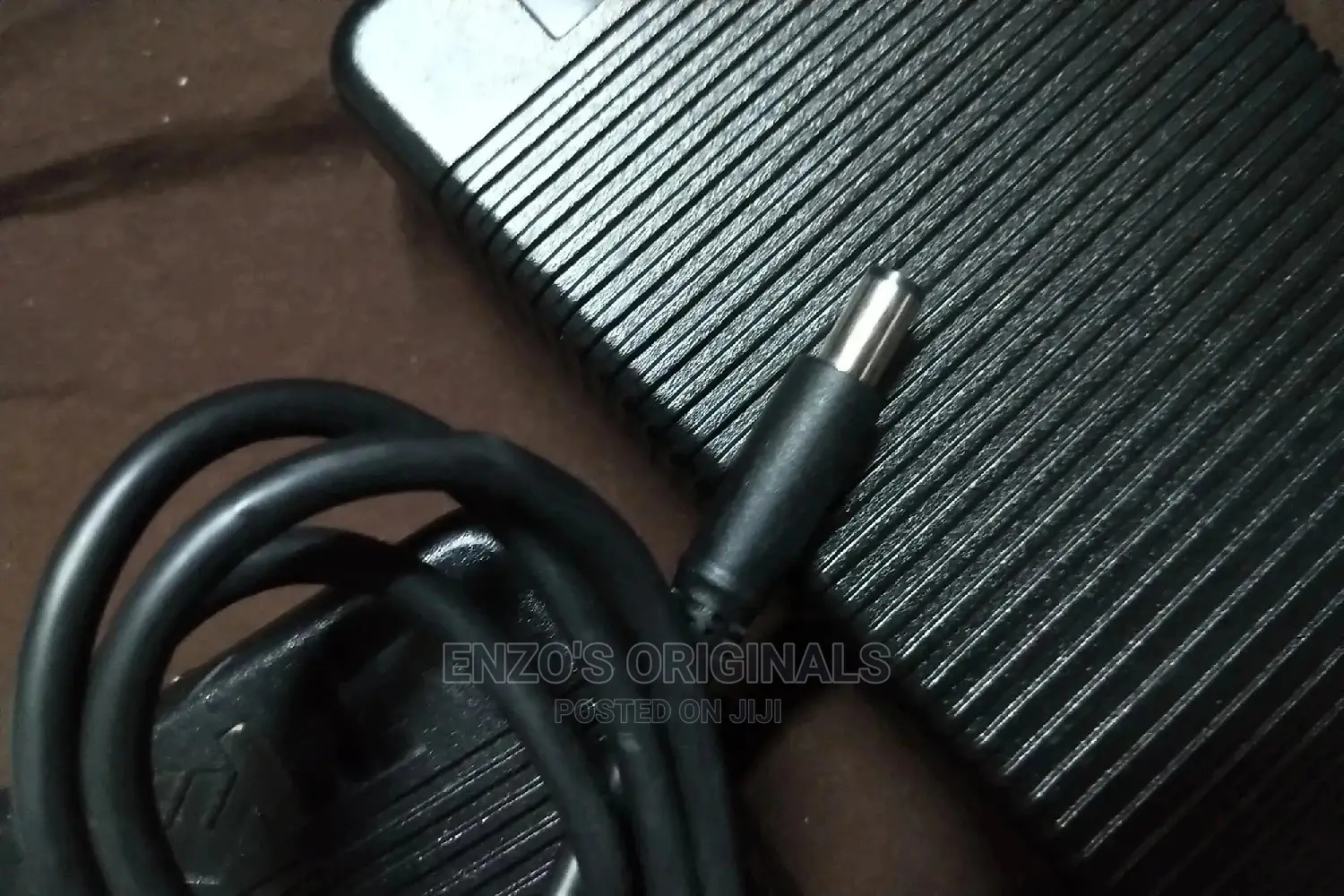 Alienware Charger Dell Precision Charger 210watts Original