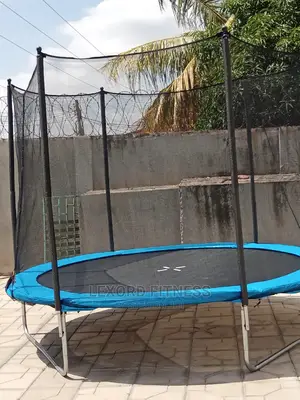 Trampoline 10ft