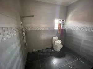 5bdrm Bedsitter in E a Properties, Boundary Road Area for Rent