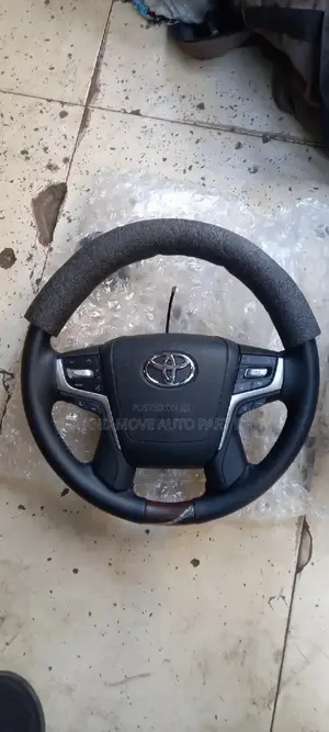 Toyota Land Cruiser Prado 2016-19 STEERING WHEEL Available