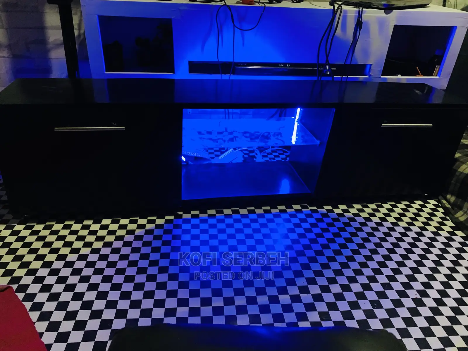 Quality Led Wooden Tv Stand