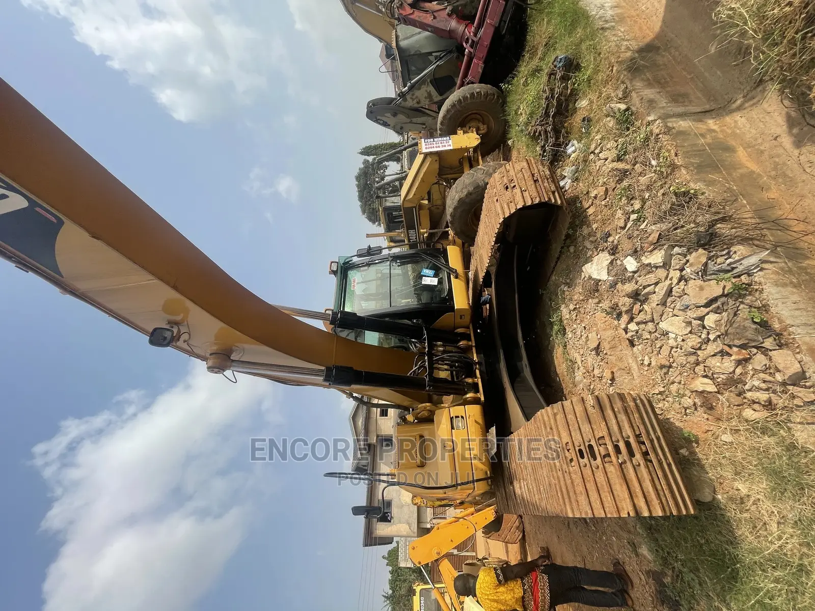 Foreign Use Cat Excavator Now Selling