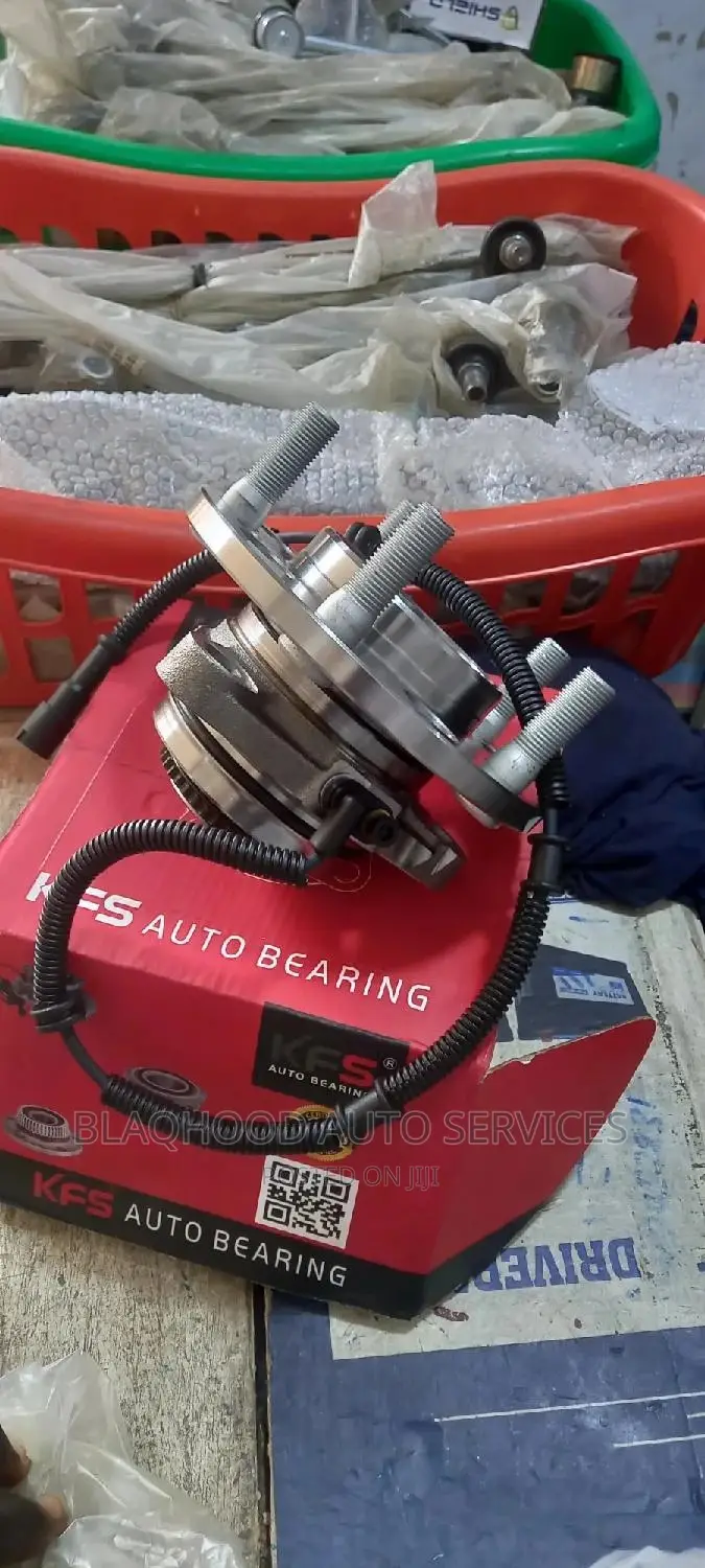 Brand New Free HUB BEARING Pair in Stock for All Cars