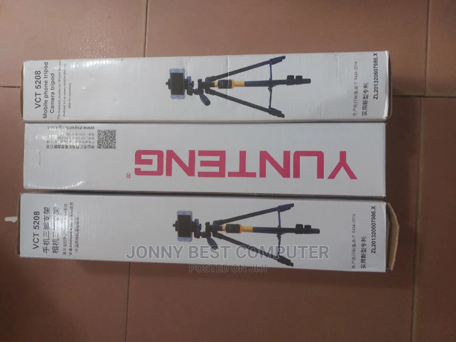 Mobile Phone and Camera Tripod