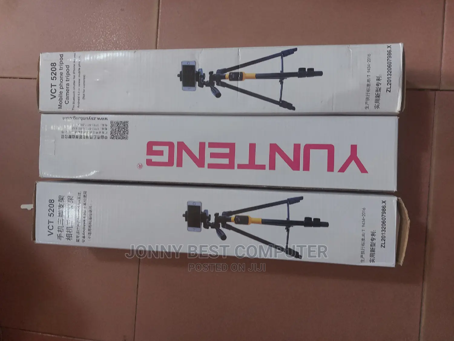 Mobile Phone and Camera Tripod