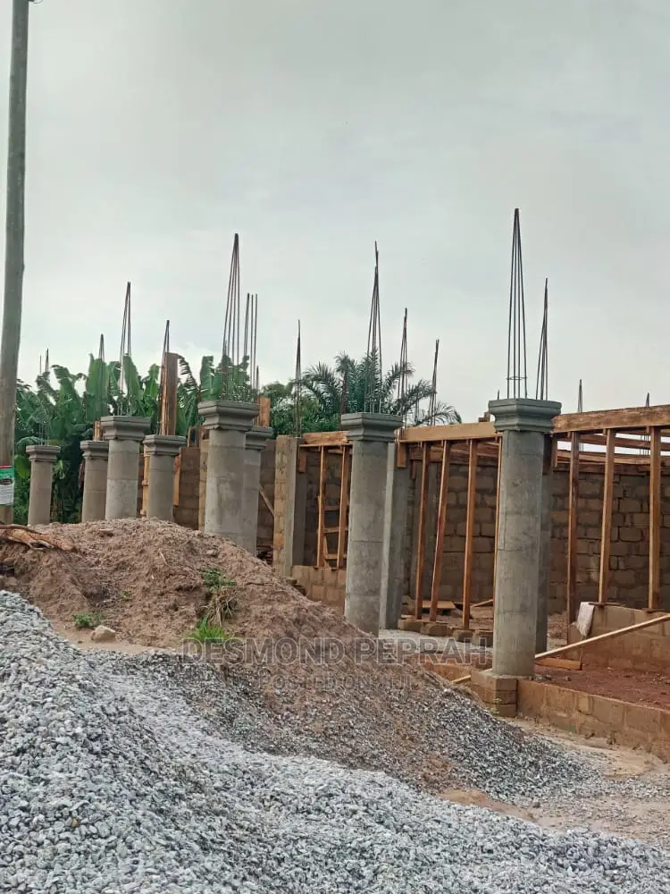 Plastic Moulding Pillars