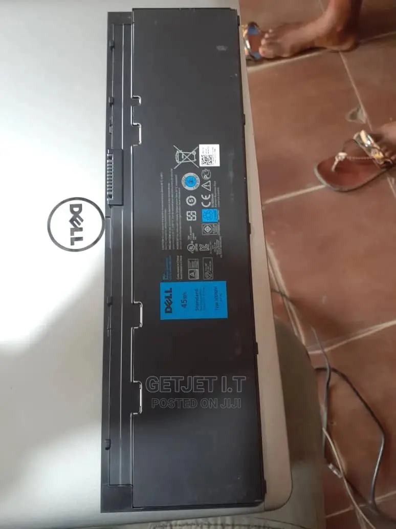 Original Internal Batteries for All Laptops and Delivery