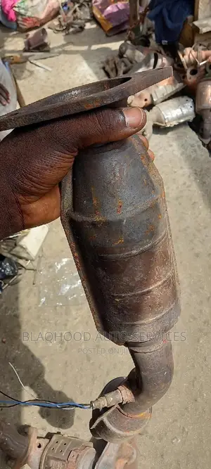 Toyota Corolla 2009-17 Original Catalytic Converter in Stock