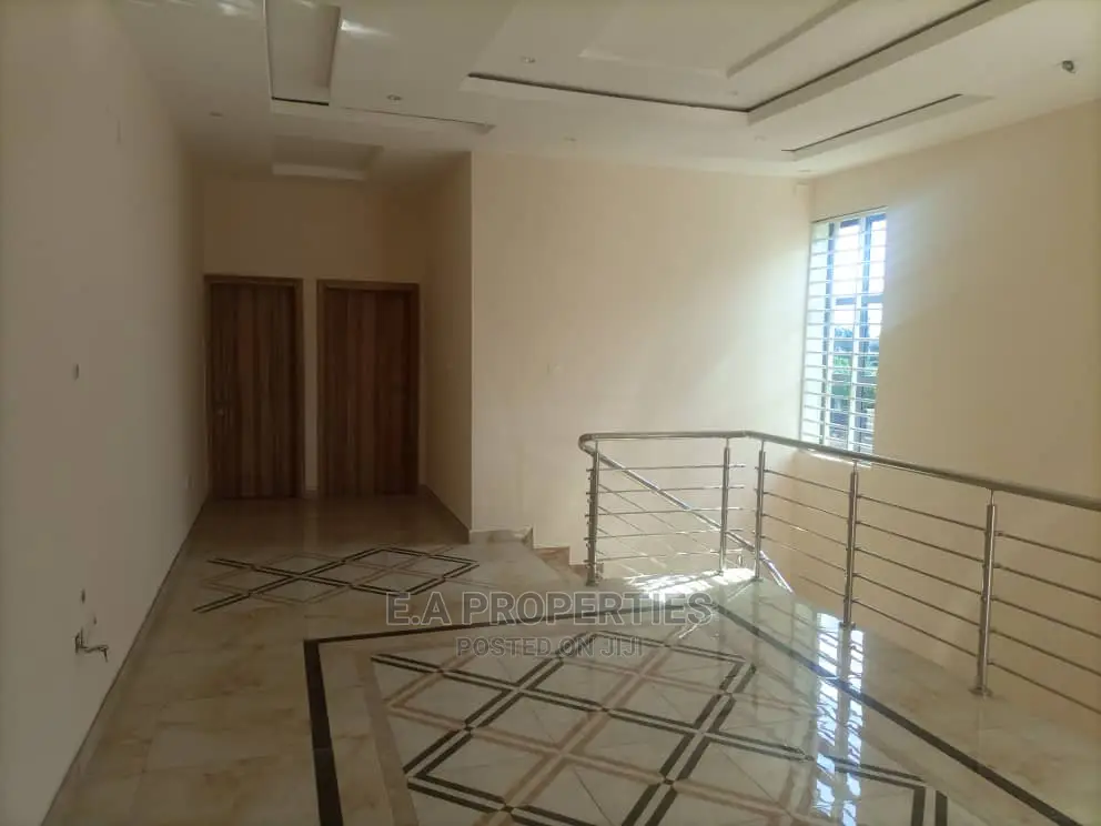4bdrm House in E a Properties, Police Station for Sale