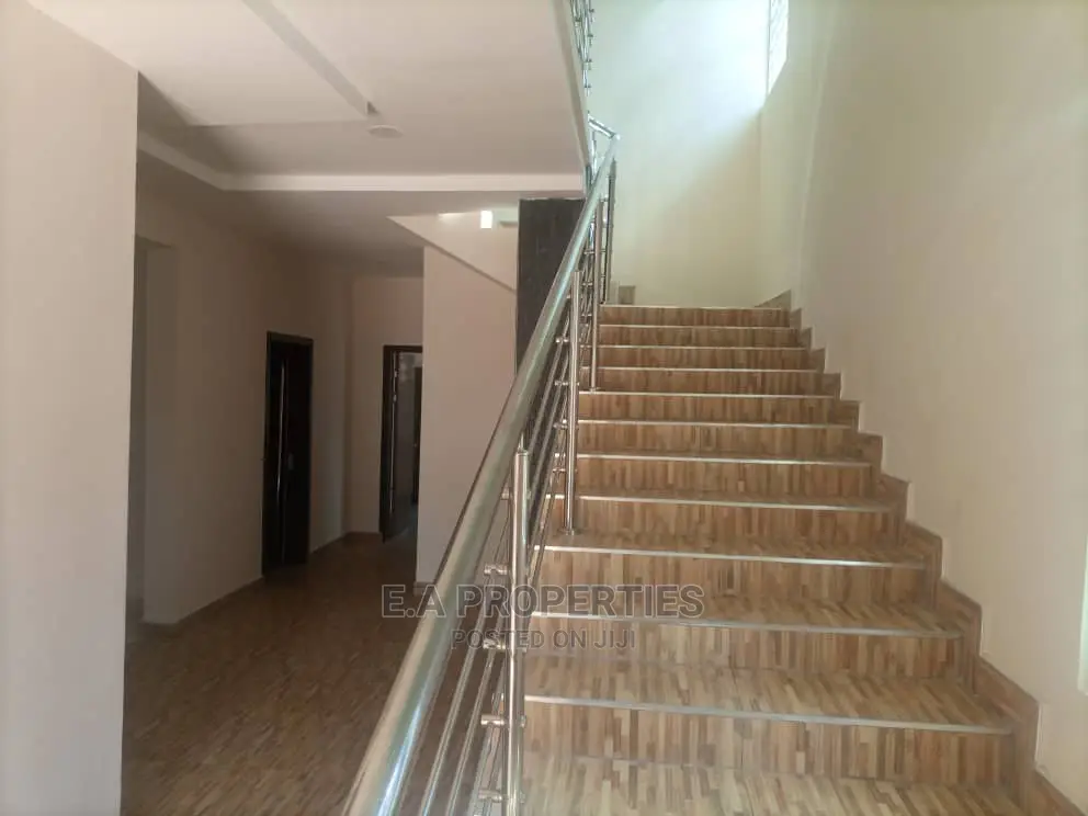 4bdrm House in E a Properties, Police Station for Sale