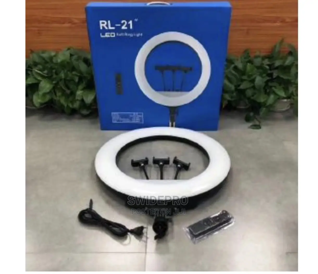 21 Inches Ringlight With Stand, Bag and Remote