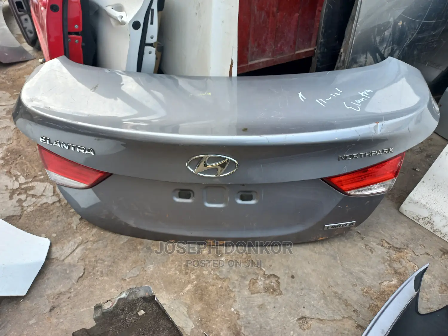 Elantra 2011,2012,2013,2014,2015,2016 Boot