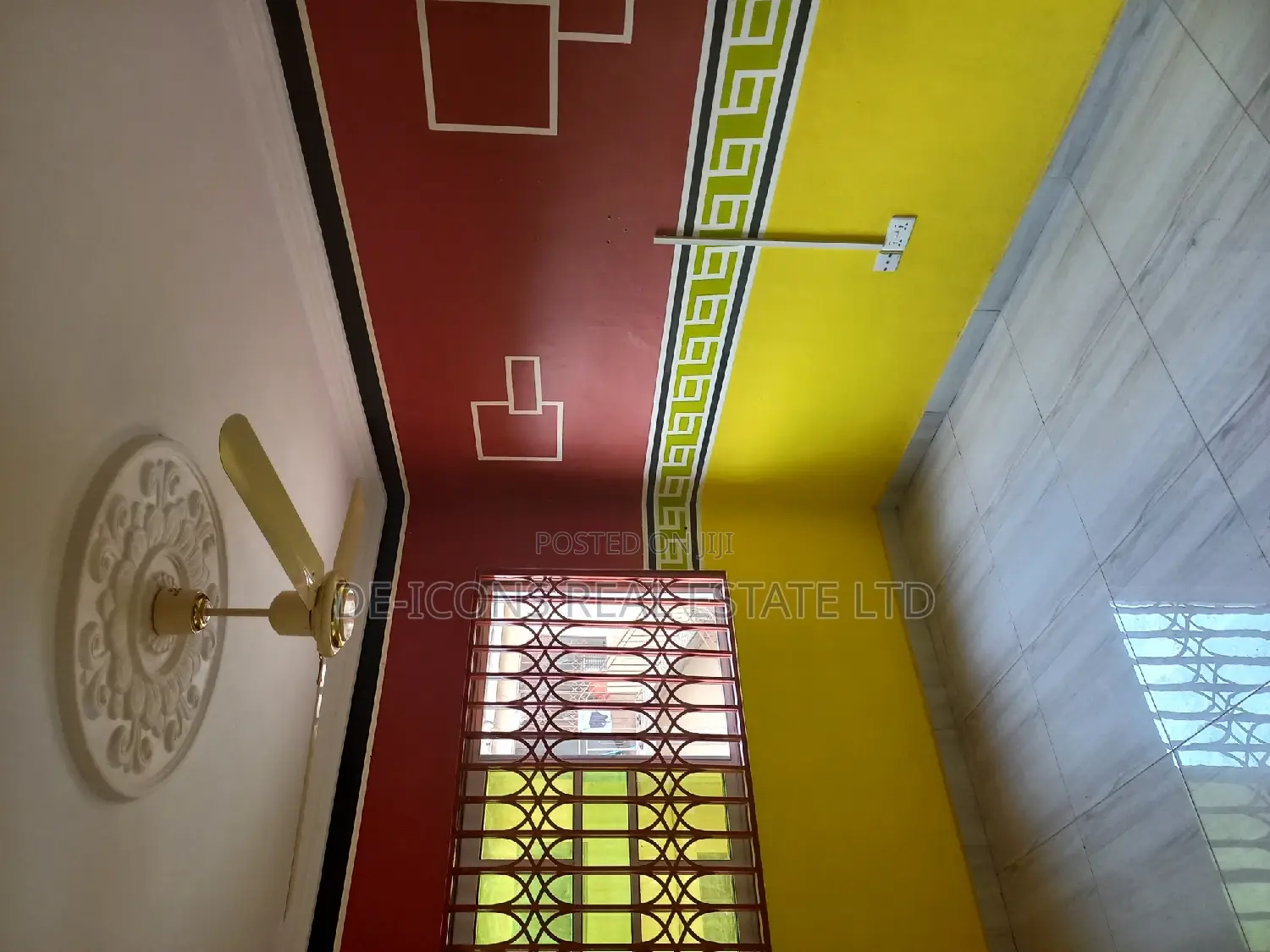 1bdrm Duplex in De-Icons Real Estate, Awutu Senya East Municipal