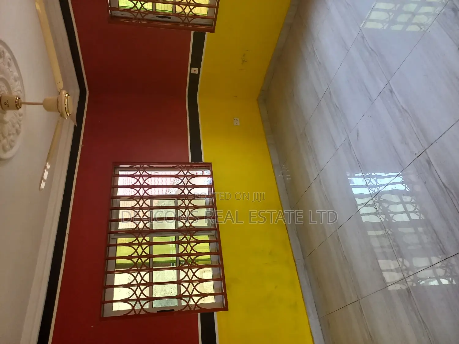 1bdrm Duplex in De-Icons Real Estate, Awutu Senya East Municipal
