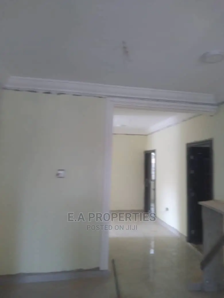 3bdrm House in E a Properties, a C Mall Area for Rent